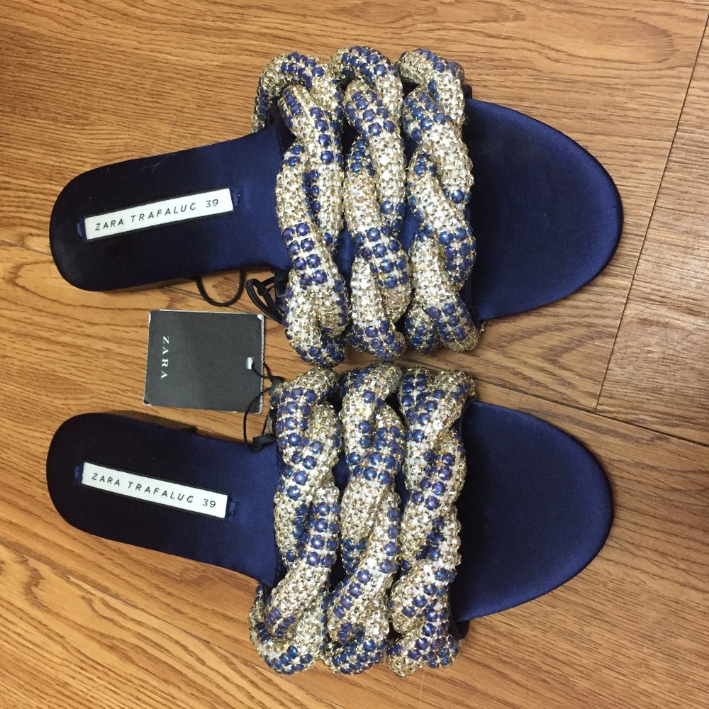 ZARA Tarfaluc Slip on's - Sandals